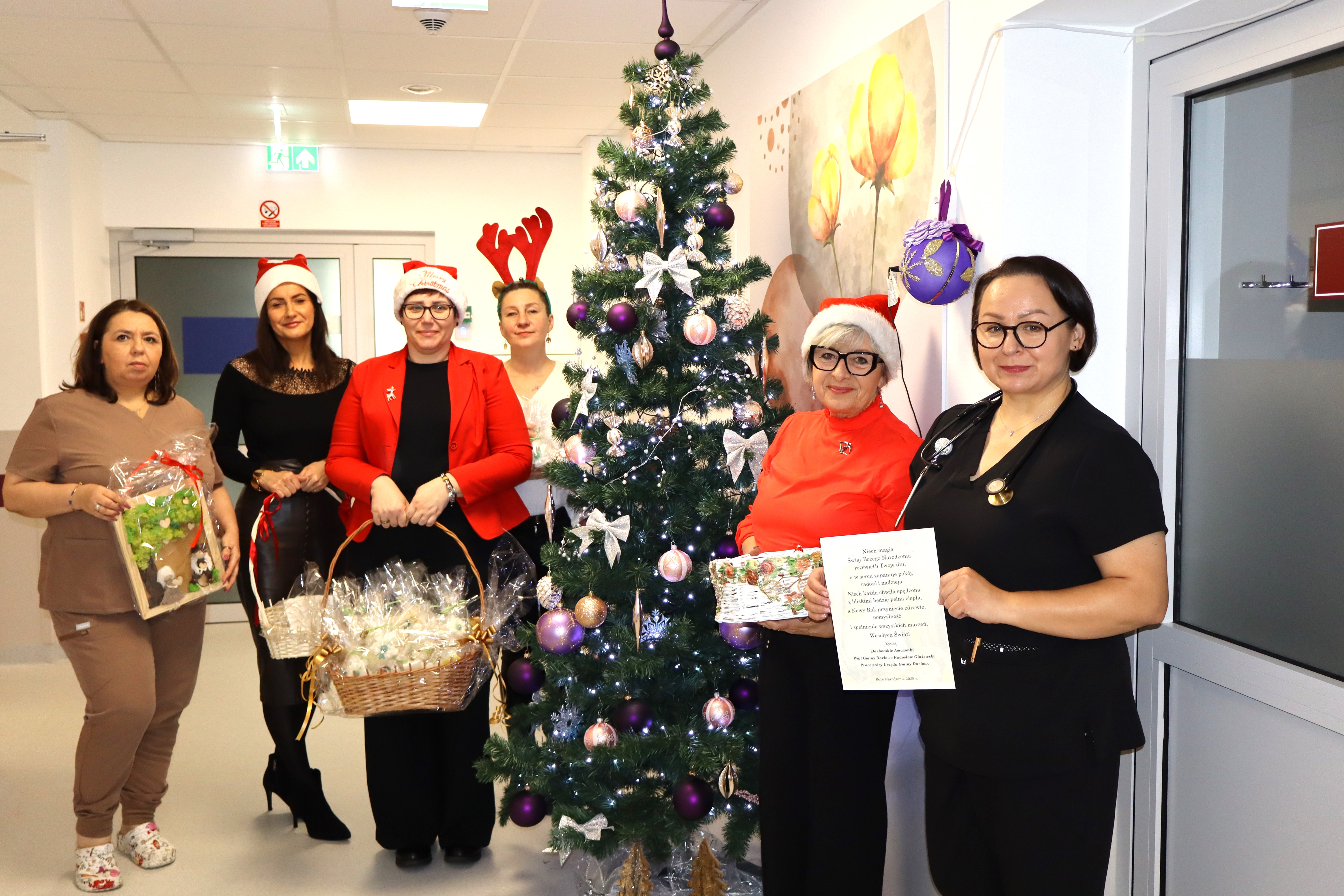 Mikołajki na Oddziale Onkologii - zdjęcie 2